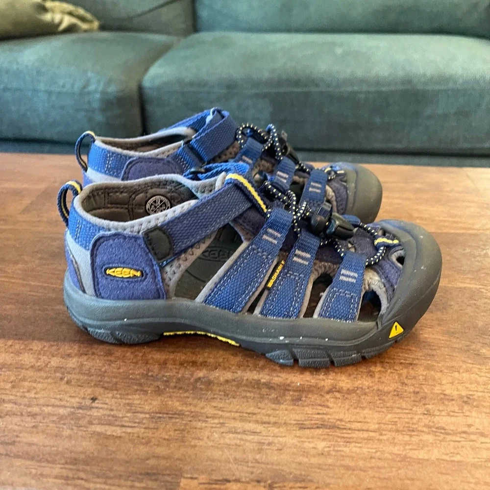 Keen Newport H2 Water Shoes Navy Blue Sandals Sport Youth 12/30 Hiking Beach‎